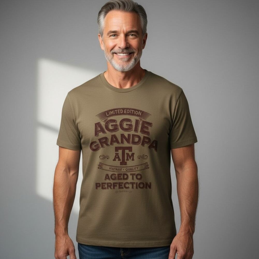 Texas A&M Aggies Grandpa Aged to Perfection Mens XL Green TShirt Limited Edition